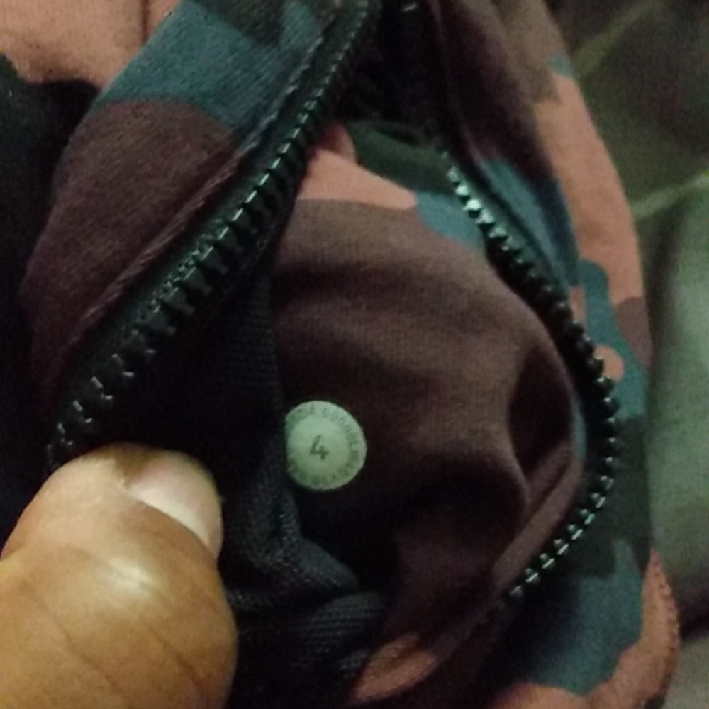 Lululemon Define Jacket ๐๐ - Picture 8 of 10